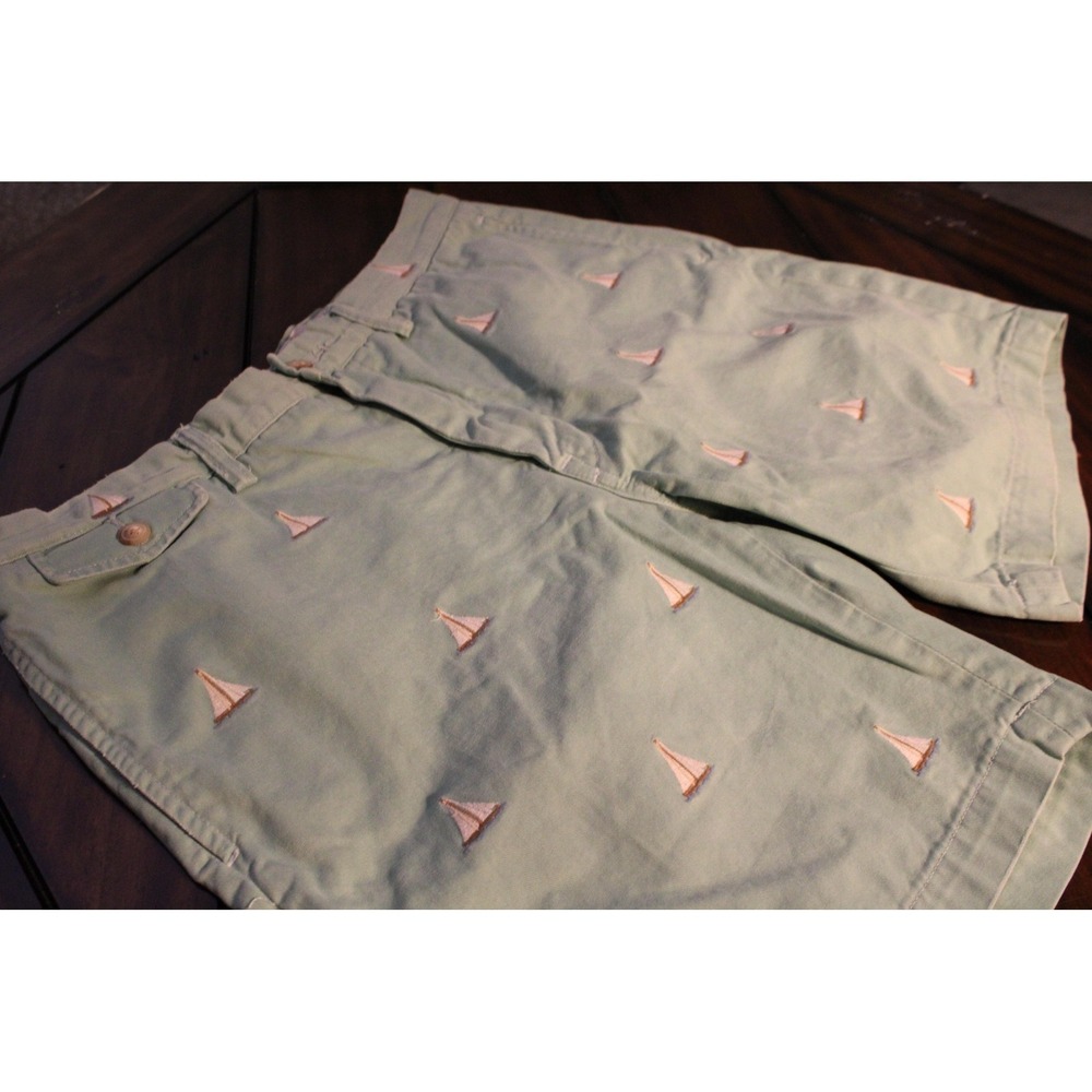 Polo Ralph Lauren & Co. Shorts Mens 35 Green Embroidered Sailboat Chino AOP 8 In